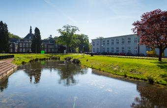 Het middenterrein op Landgoed De Grote Beek