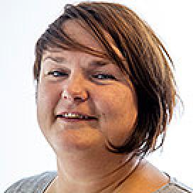 Astrid van den Broek